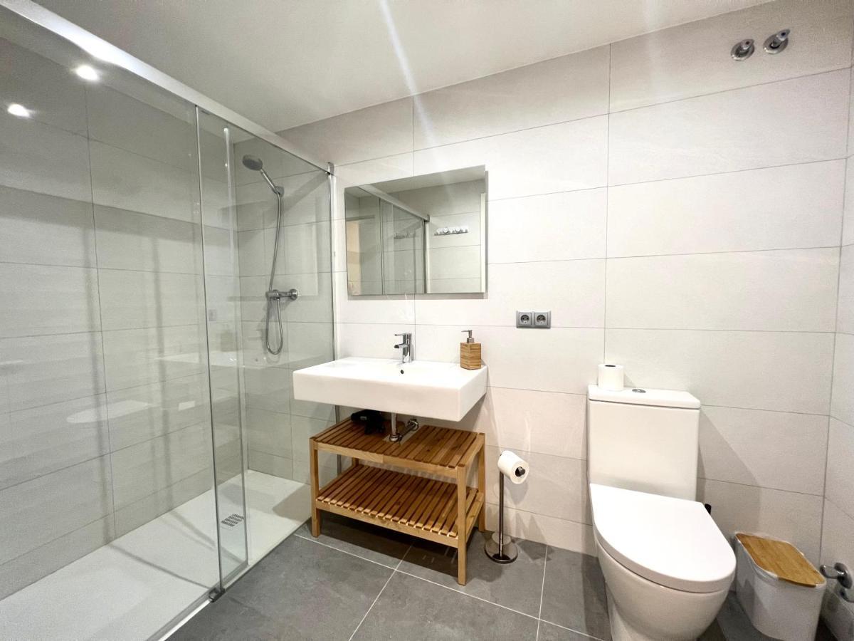 Espot Cowork & Apartments - L'Amfitriona Zewnętrze zdjęcie